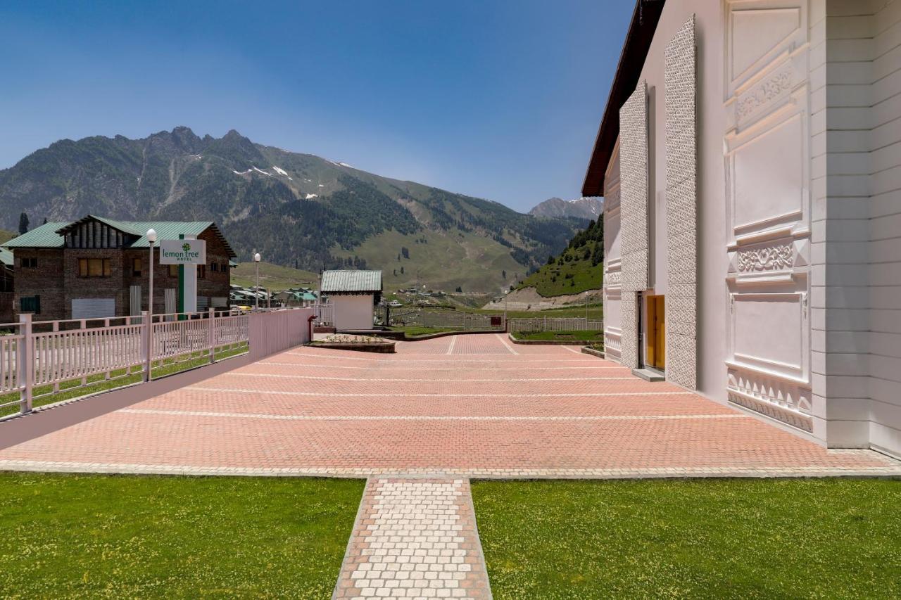 Lemon Tree Hotel, Sonāmarg Dış mekan fotoğraf